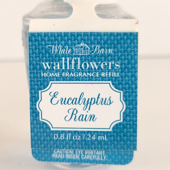 Bath & Body Works Wallflower Refills Fresh Linen. Eucalyptus Rain 0.8oz Lot of 2 - Picture 3 of 10